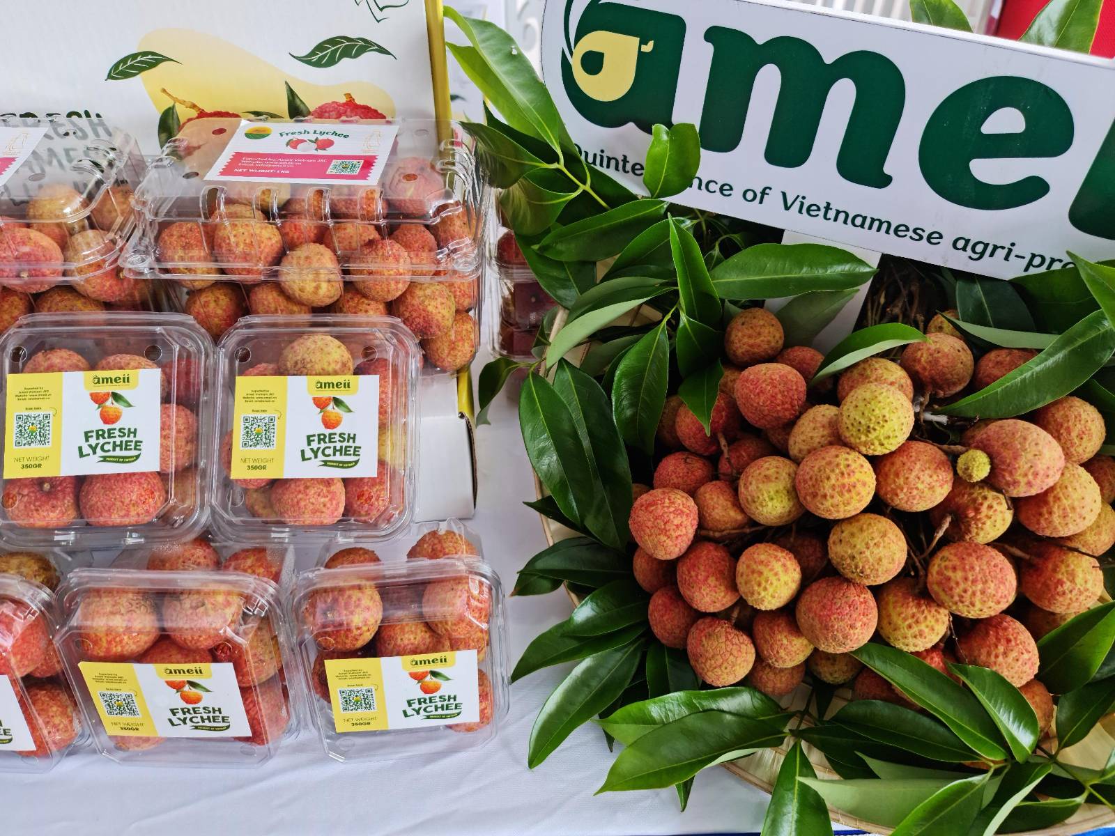 Vải thiều tươi